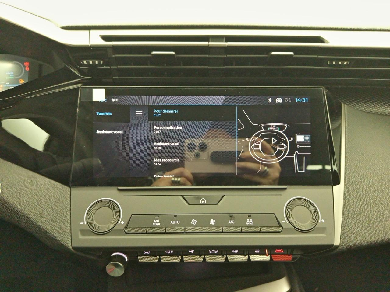 Peugeot 308 hybrid 145 e-dcs6 style — photo 29