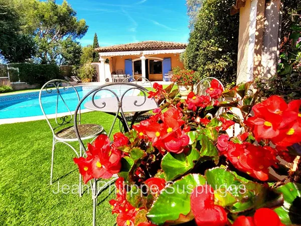 Villa Sablettes 7 pièce(s) 195 m2