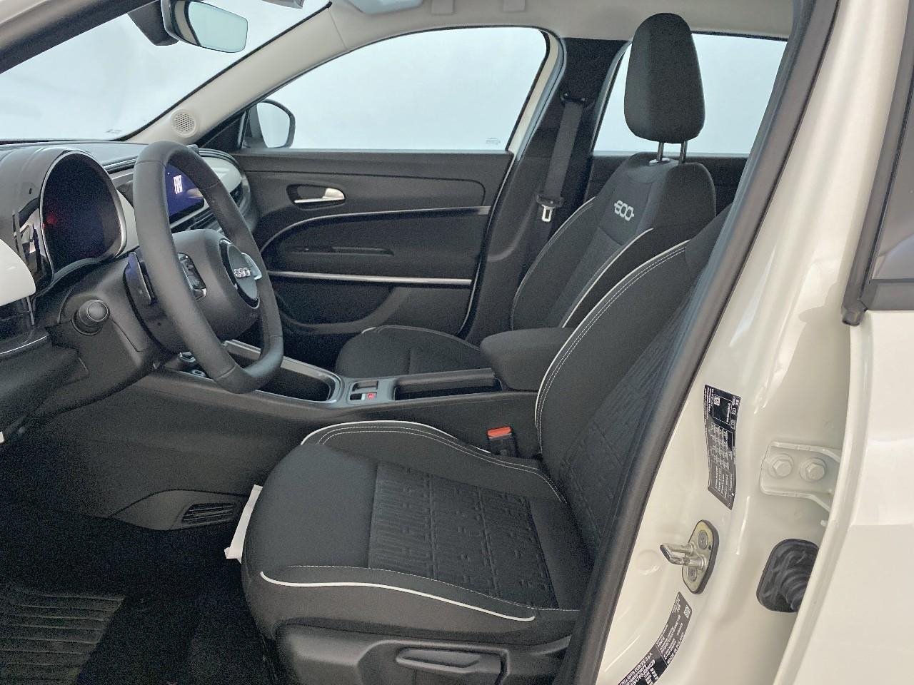 Fiat 600 t-gen 3 1.2 hybrid 145ch edct6 pop — photo 9