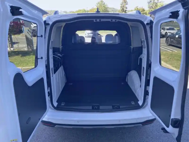 Ford Transit Connect fourgonnette l1 2.0 ecoblue 122ch flexcab active bva7 — photo 11