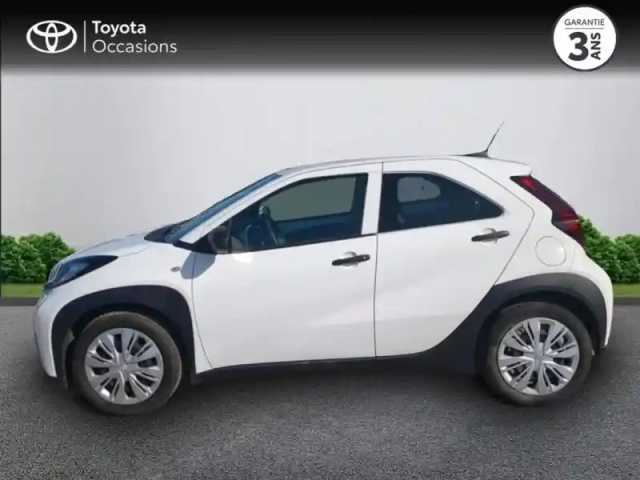 Toyota Aygo X 1.0 vvt-i 72ch active business my23 — photo 3