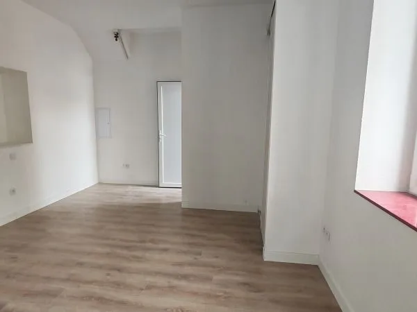 Studio 1 pièce 24 m²