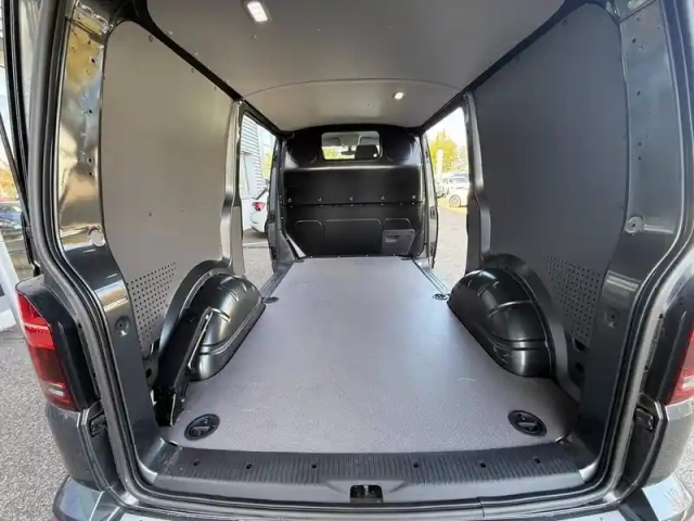 Volkswagen Transporter fg 2.8t l1h1 2.0 tdi 204ch business dsg7 — photo 25