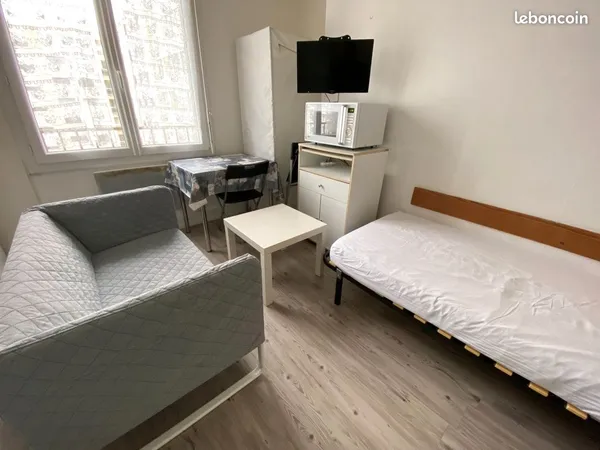 Studio 4 pièces 45 m²