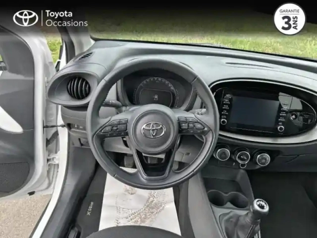 Toyota Aygo X 1.0 vvt-i 72ch dynamic — photo 9