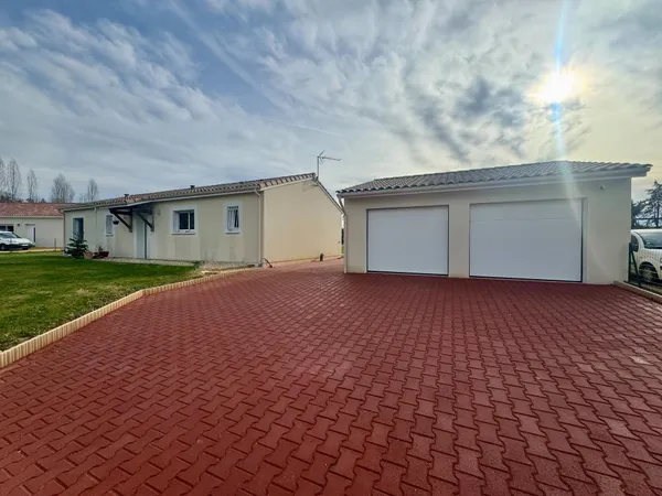Plain-pied 3 ch, aucun travaux, grand jardin