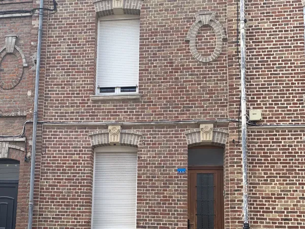 Immeuble avec travaux