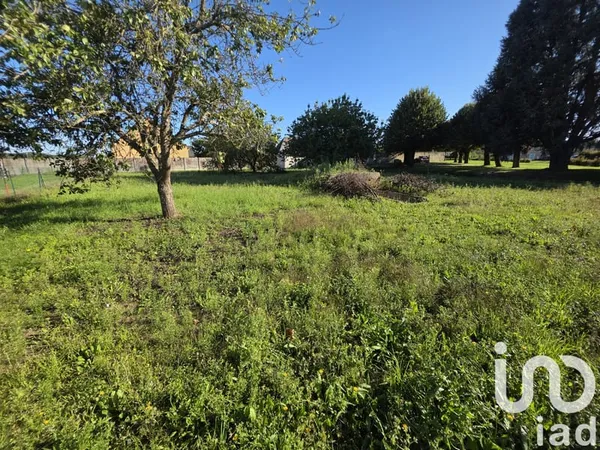 Terrain 756 m²