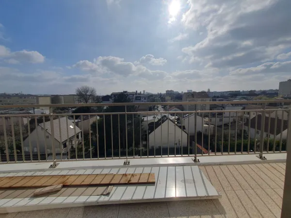 5 Pièces 5P 100m² 2 Balcons Vue Paris 2PK