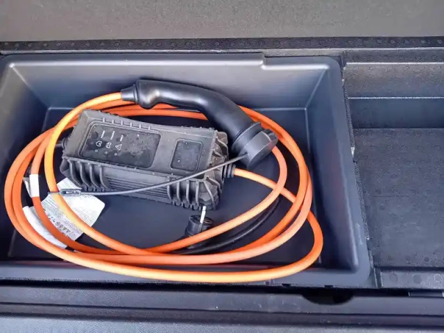 Citroën C5 Aircross hybride rechargeable 225 e-eat8 — photo 67