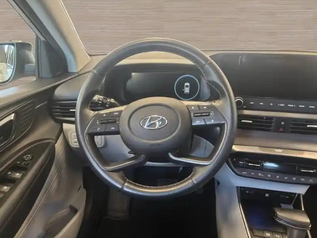 Hyundai I20 1.0 t-gdi 100 dct-7 hybrid 48v — photo 12