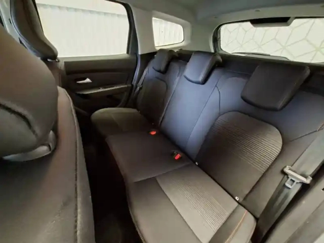 Dacia Duster blue dci 115 4x4 — photo 17