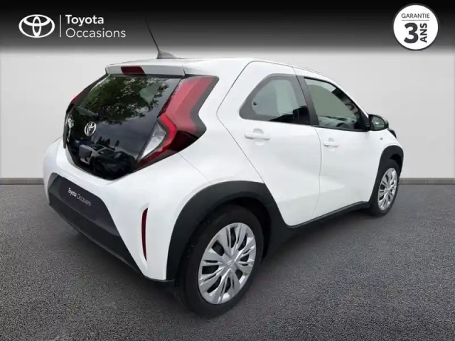 Toyota Aygo X 1.0 vvt-i 72ch dynamic my23 — photo 6