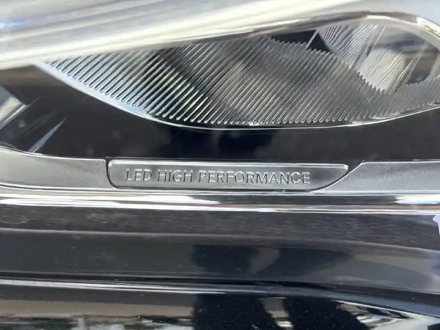 Mercedes Gla 200 d progressive line — photo 13
