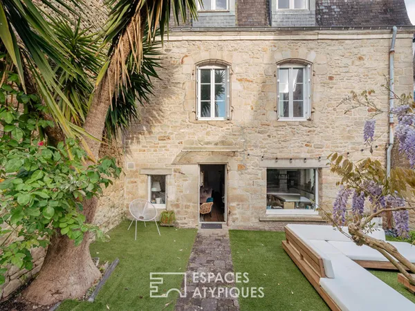 Maison de caractère avec jardin intime à quelques