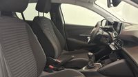 Peugeot 208 1.2 PureTech 100ch S&S Style — photo 15