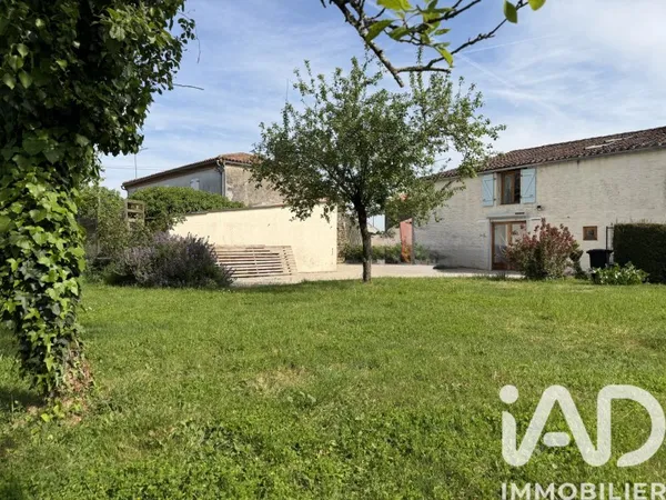 Maison 8 pièces 245 m²