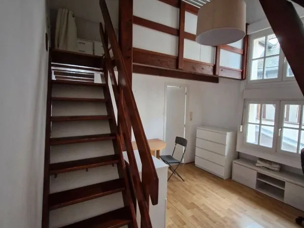 Appartement - studio 23m2 meublé - Hypercentre