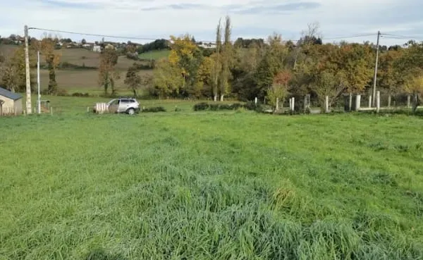Terrain 1040 m²