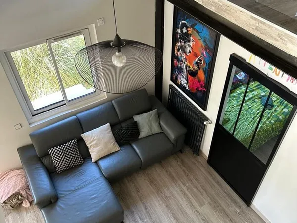 Idéalement placé , Pibrac , villa T5 traditionnelle de 144m2 avec garage sur une parcelle de 1009m2