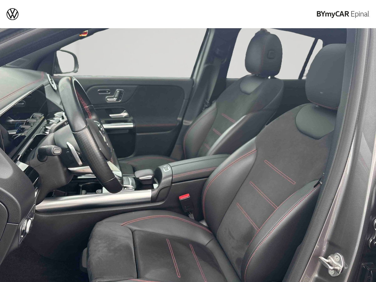 Mercedes EQA 250 — photo 11