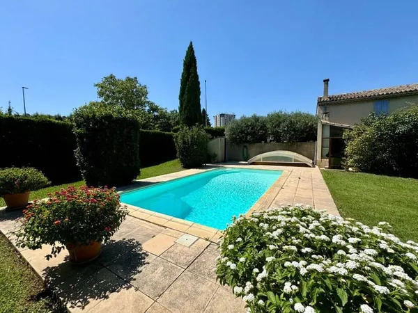 Maison 4 pièces 134 m²