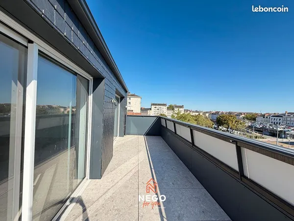 Appartement 4 pièces 142 m²