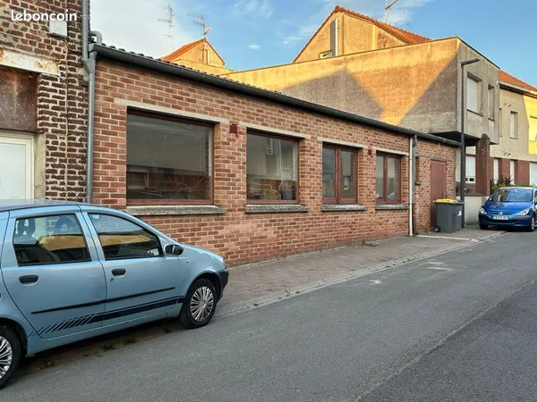 Salle à louer .150m2. Caudry