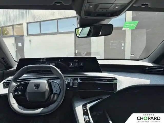 Peugeot 3008 hybrid 145 e-dcs6 — photo 12