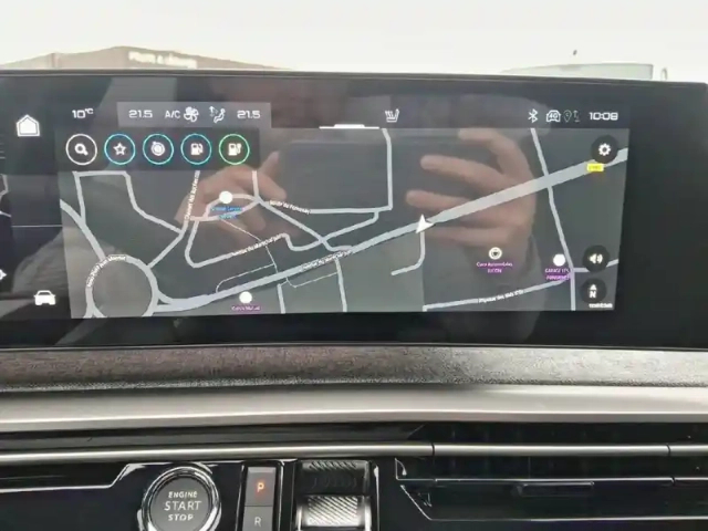 Peugeot 3008 plug-in hybrid 195 e-dcs7 — photo 50