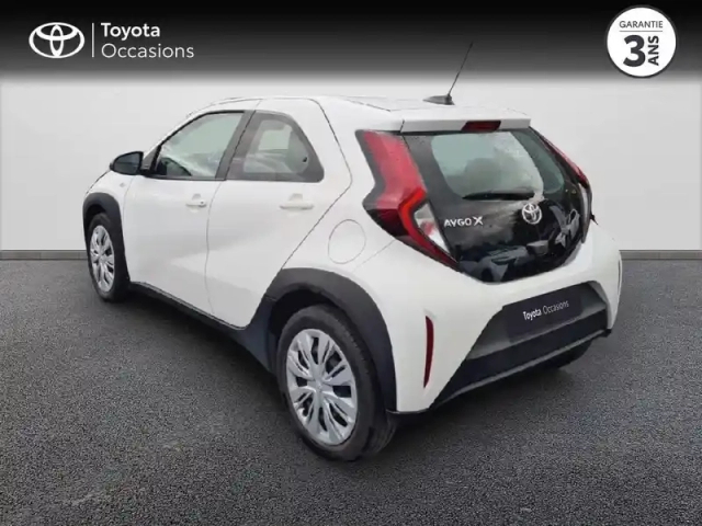 Toyota Aygo X 1.0 vvt-i 72ch dynamic s-cvt — photo 2