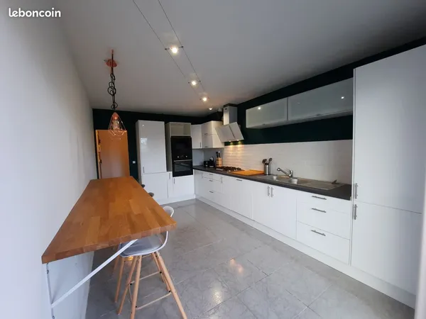 📢 Chambre spacieuse proche RER - Colocation haut de gamme