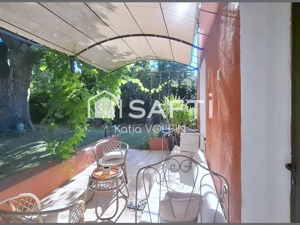 Maison de charme rénovée, jardin paysagé & piscine