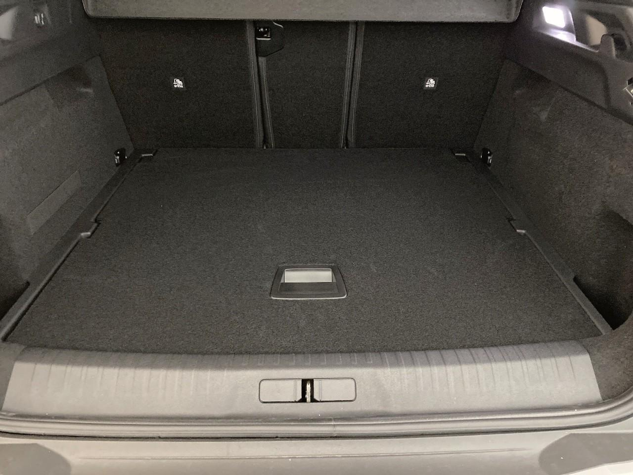 Peugeot 3008 hybrid 145 e-dcs6 gt — photo 6