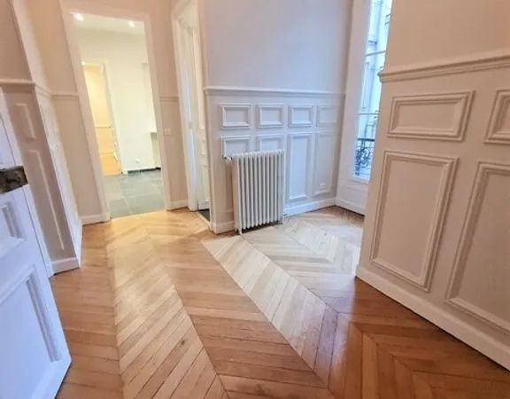 Appartement 5 pièces 130 m²