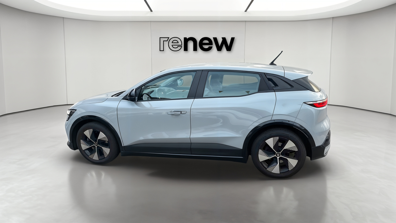 Renault Megane E-Tech EV40 130ch standard charge — photo 2