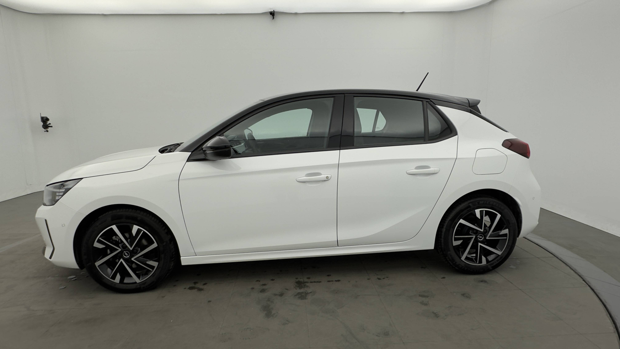 Opel Corsa 1.2 75 ch BVM5 — photo 3