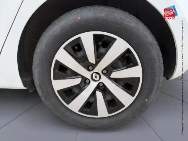 Renault Clio 1.0 tce 90ch evolution — photo 10
