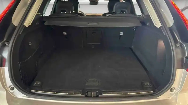 Volvo Xc60 t8 awd hybride rechargeable 310 ch+145 ch geartronic 8 — photo 6