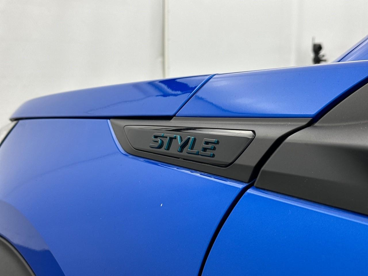 Peugeot 2008 electrique 136 ch style — photo 33