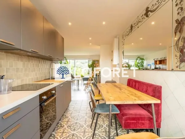 Appartement 5 pièces 106 m²