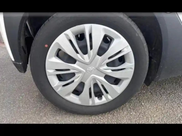 Toyota Aygo X 1.0 vvt-i 72ch active business my23 — photo 8