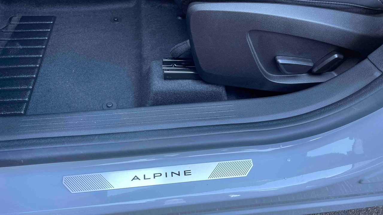 Renault Captur E-Tech full hybrid 160 ch — photo 31