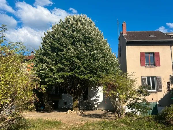 Maison centre COUSANCE