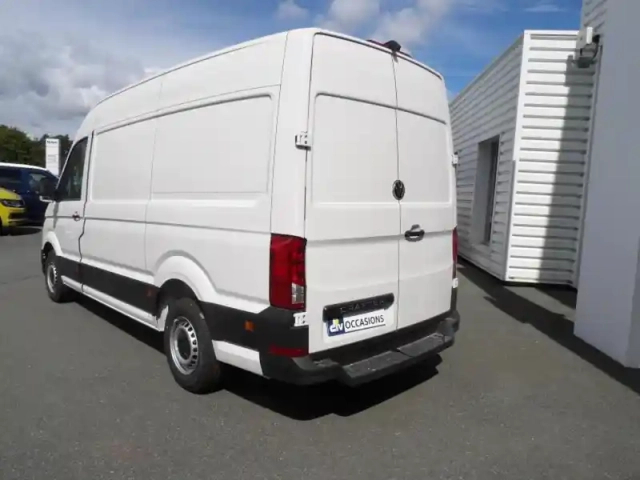 Volkswagen Crafter fg 30 l3h3 2.0 tdi 140ch business traction — photo 3