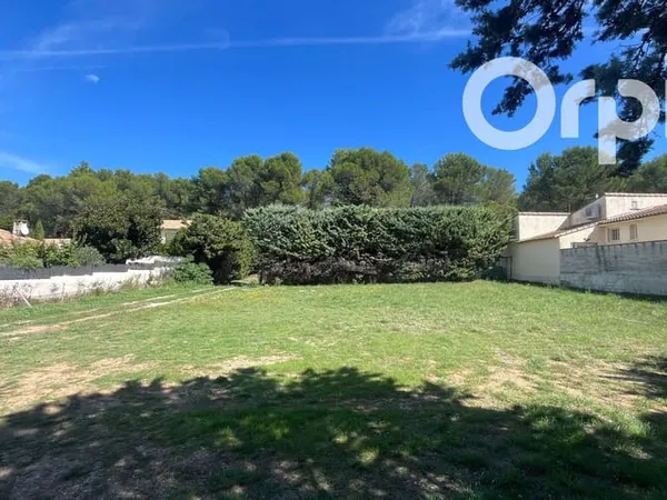 Terrain 460 m²