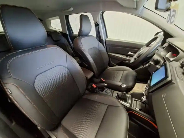 Dacia Duster blue dci 115 4x4 — photo 29