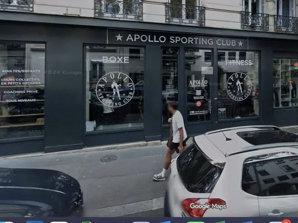 Boutique 2 pièces 150 m²
