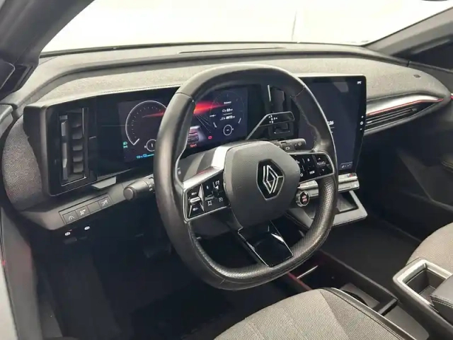 Renault Megane e-tech ev40 130ch standard charge — photo 69