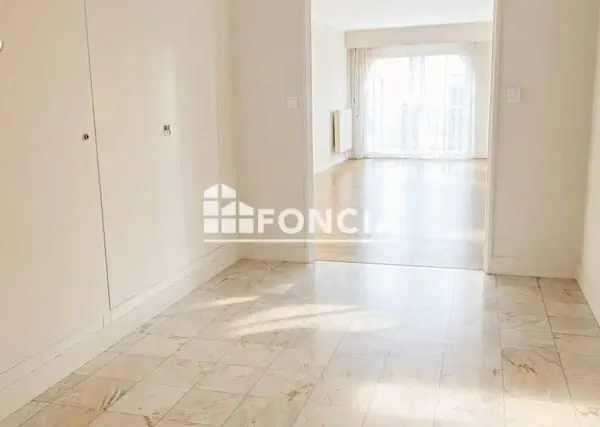 Versailles grand-siècle - 4 pièces - 118.79m2